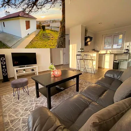 Maison Entiere Avec Jardin Et Belle Vue * Évreux